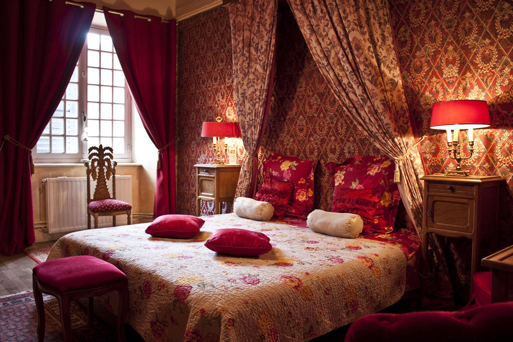 Chateau De Chantelauze Olliergues Kamer foto